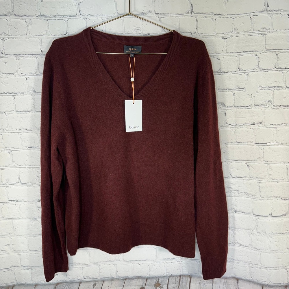 New Quince Mongolian Cashmere V-Neck Sweater Rich Burgundy XL Trendy Soft